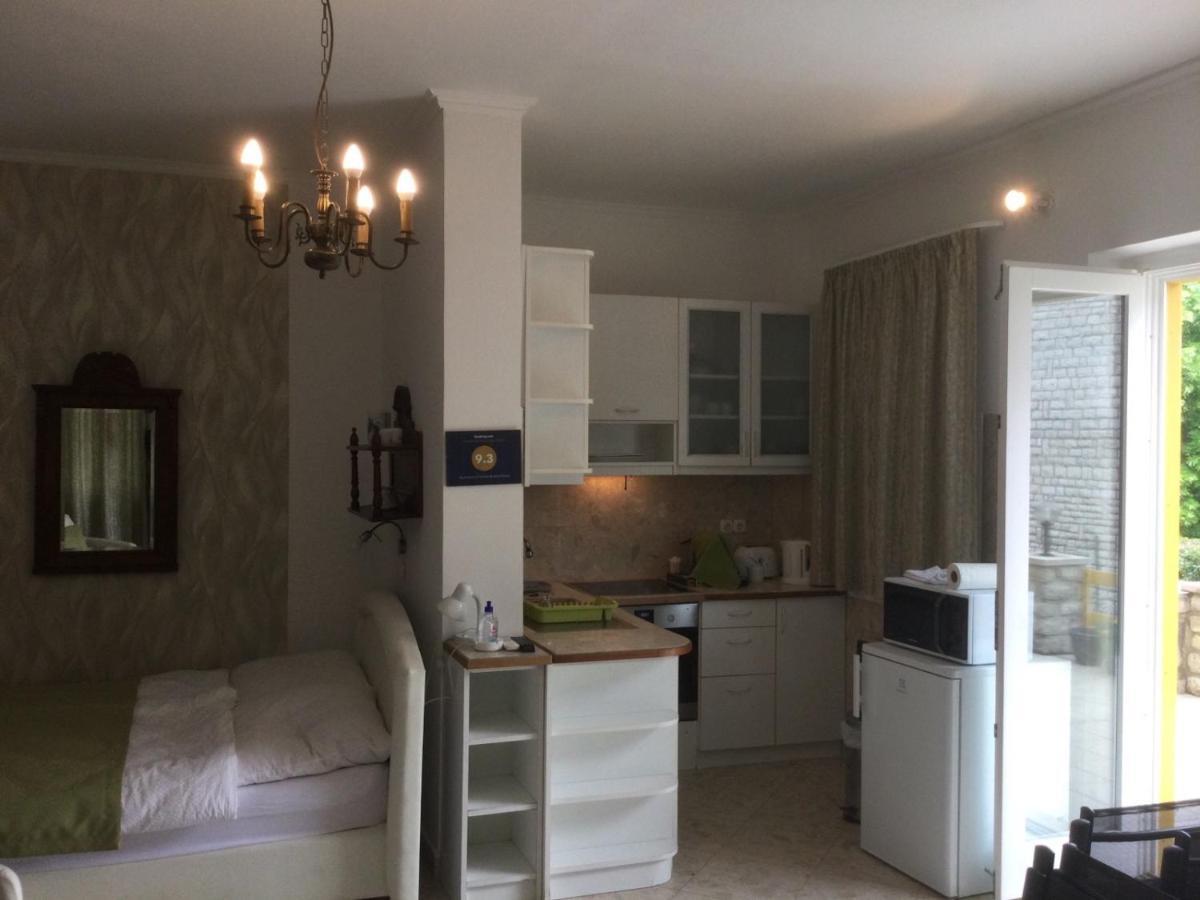 Apartment Endrodi Balatonfured Bagian luar foto